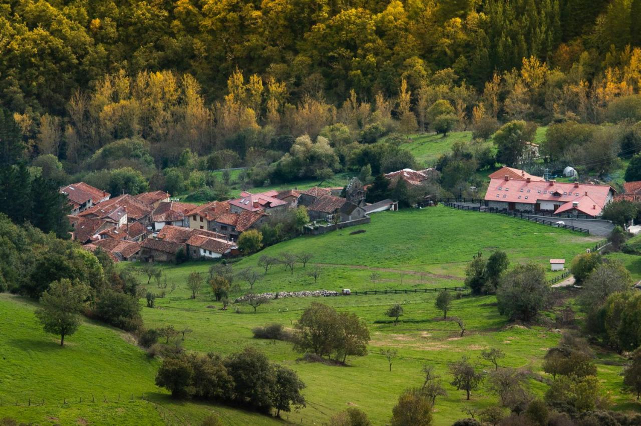 Apartamentos Los Picos De Europa Colio Exterior foto
